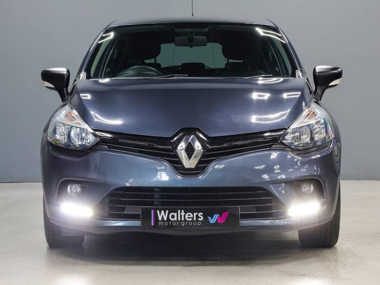 2023 Renault Clio dCi Play Hatchback Diesel Manual
