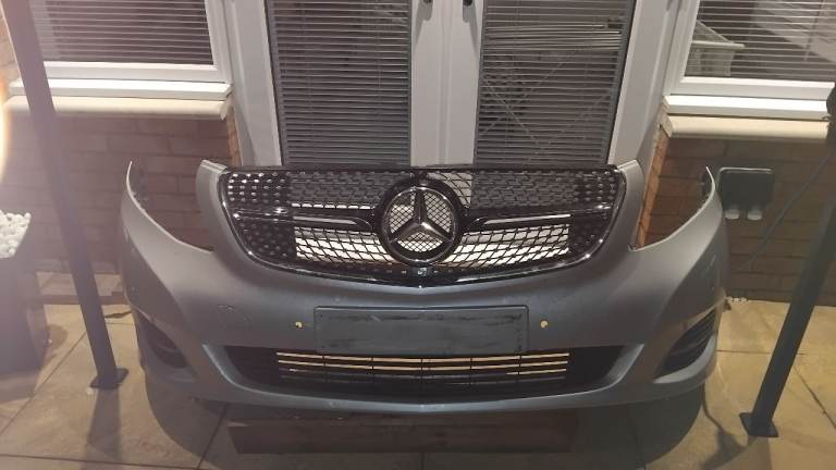 MERCEDES V CLASS SPORT W447 GENUINE FRONT BUMPER 