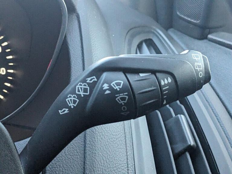 2018 Ford Focus 1.0 EcoBoost 140 ST-Line Navigation 5dr HATCHBACK PETROL Manual