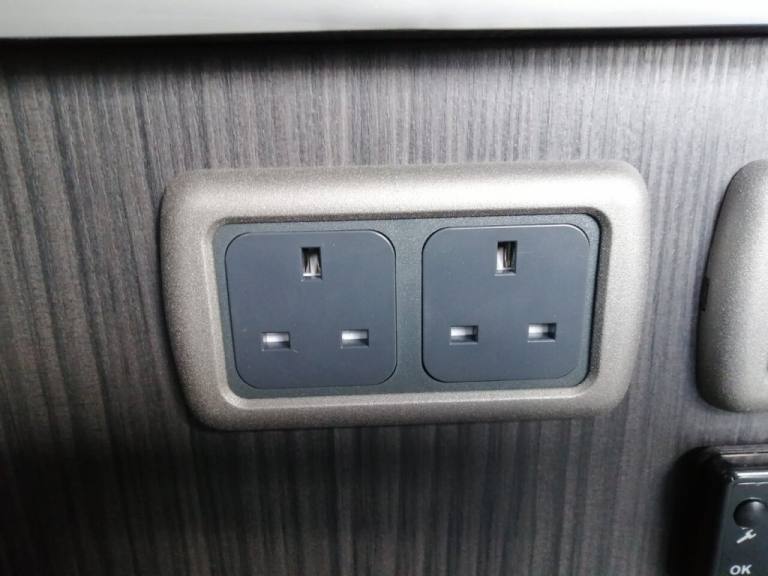 2021 70 CITROEN RELAY 2.2 35 L3H2 ENTERPRISE BLUEHDI S/S 139 BHP 3 BERTH MOTORHO