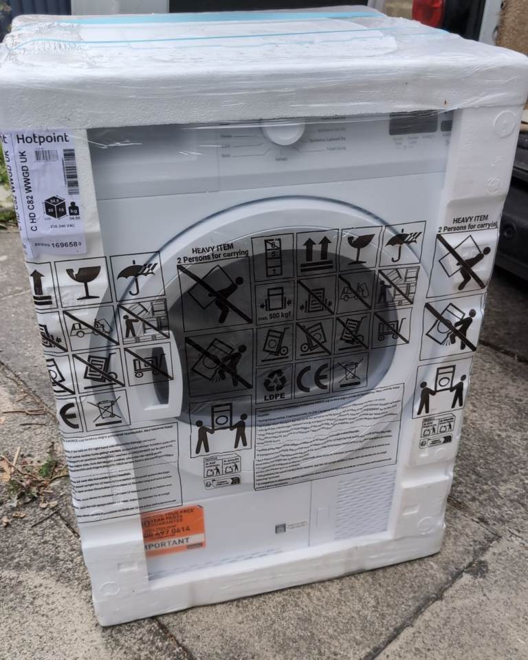 Hotpoint Dryer (NEW)