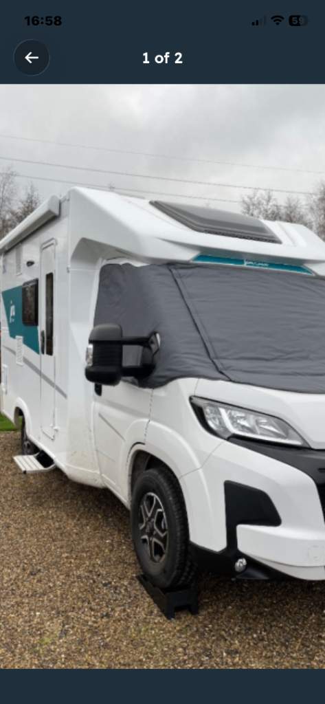 Motorhome/camper thermal windscreen cover