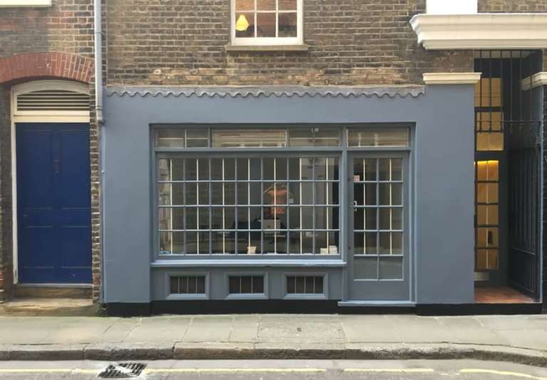 Barbican Serviced Offices From 4 to 19 Desks - Flexible Furnished Spaces EC1A