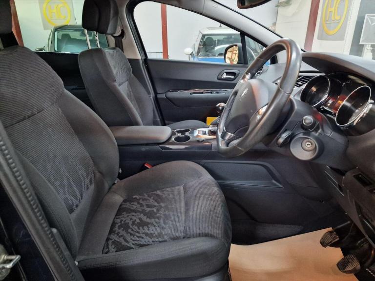 PEUGEOT 3008 1.6 HDi Allure Euro 5 5dr 2013