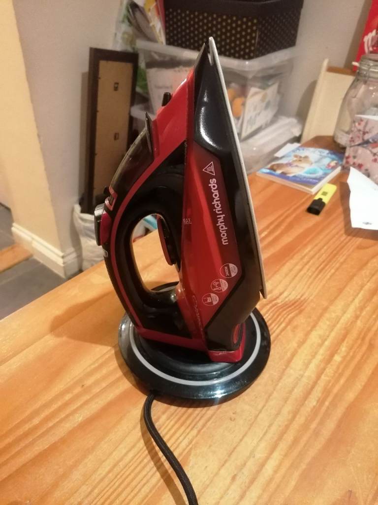 Morphy Richards cordless iron 