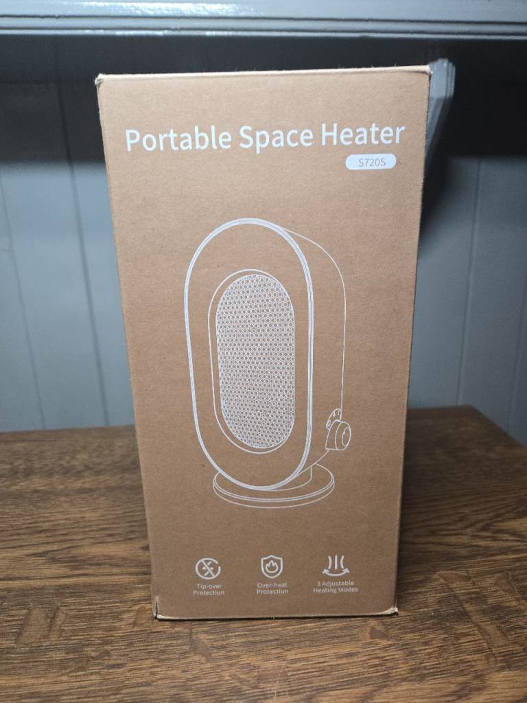 Portable Space Heater S720S Mini Electric Heater New Boxed