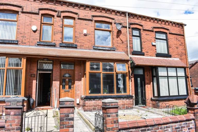 4 bedroom house for rent 