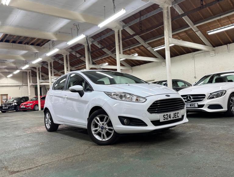 2015 Ford Fiesta 1.0 Zetec Euro 5 (s/s) 5dr Petrol