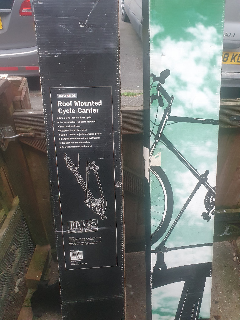 HALFORDS ROOF MOUNTED CYCLE CARRIERS 