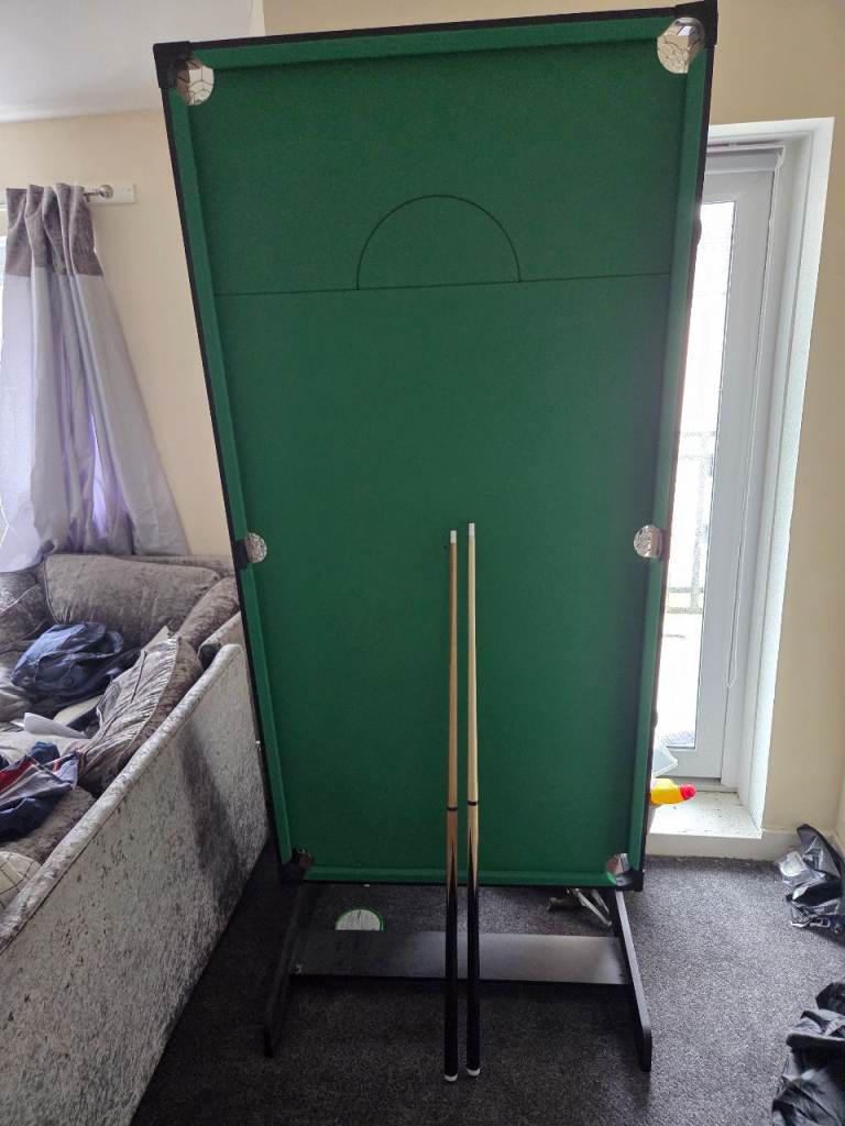 6ft folding Snooker Table