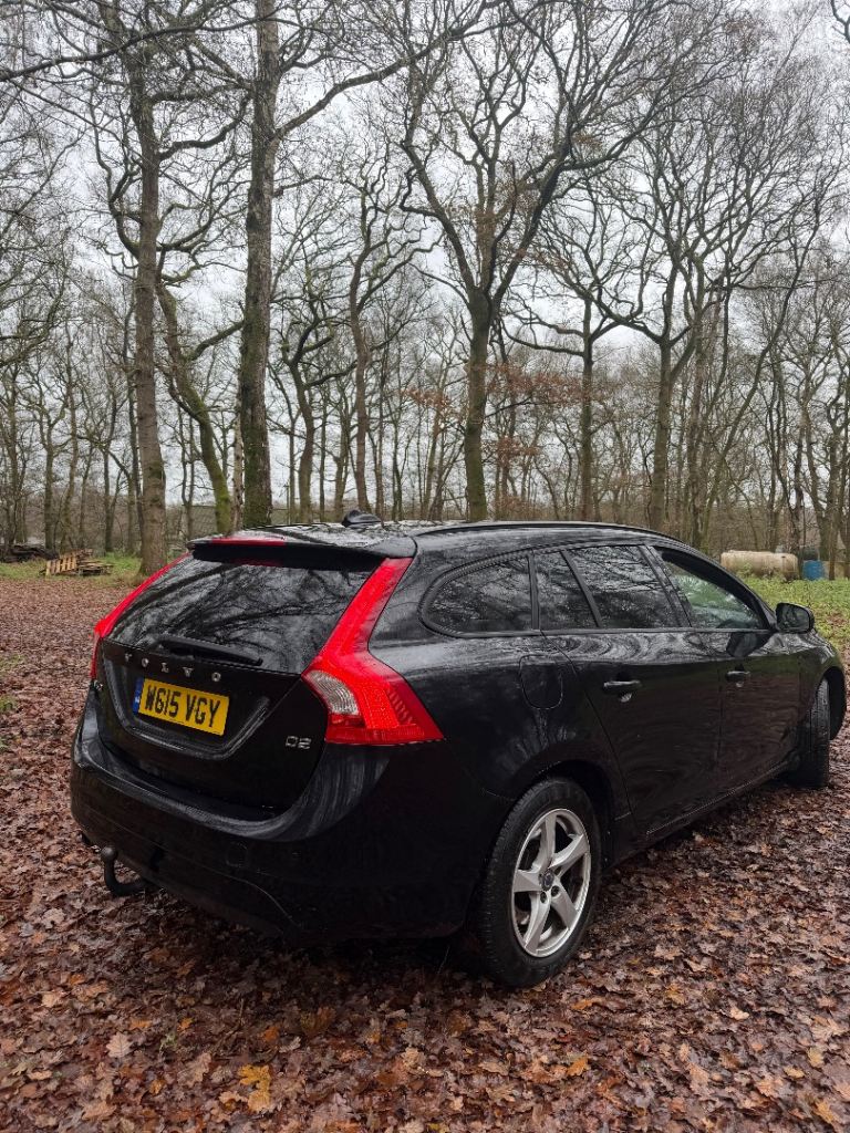 Volvo, V60, Estate, 2015, Manual, 1560 (cc), 5 doors