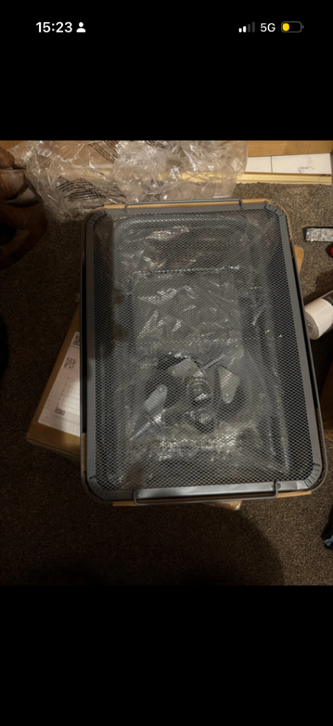 Storage tray