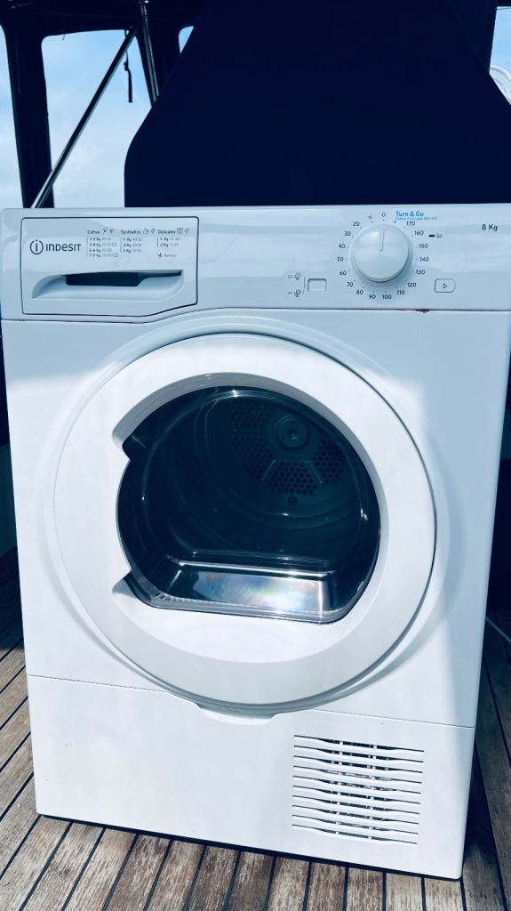 Indesit 8kg Condenser Dryer