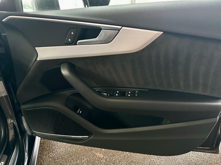 2019 Audi A4 Avant 2.0 TFSI 40 S line S Tronic Euro 6 (s/s) 5dr ESTATE Petrol Automatic