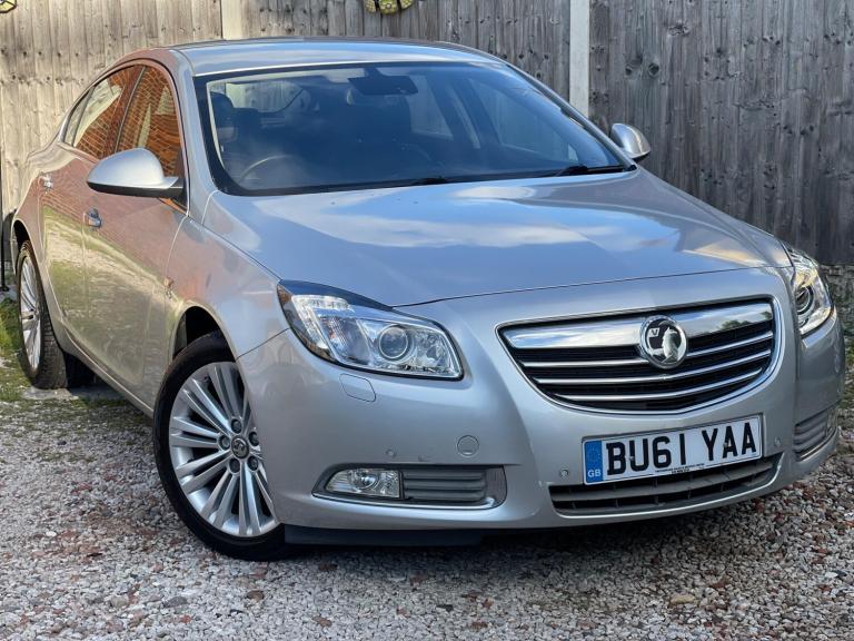 2011 Vauxhall Insignia 2.0 CDTi Elite Nav Auto Euro 5 5dr HATCHBACK Diesel Automatic
