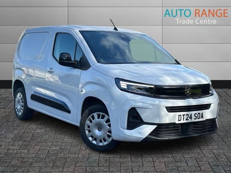 2024 Vauxhall Combo 1.5 Turbo D 2300 Pro Panel Van 5dr Diesel Manual SWB Euro 6 (s/s) (100 ps) Pa...