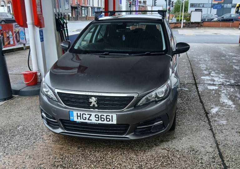 Peugeot, 308, Estate, 2017, Manual, 1560 (cc), 5 doors