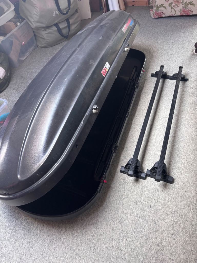  Kamei Husky Roof Box + keys (Open to offers)