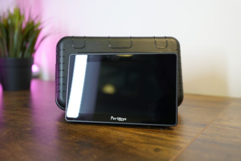 PORTKEYS BM5IV WR 5.5” HDMI/SDI Touchscreen Monitor – New – Full Accessories