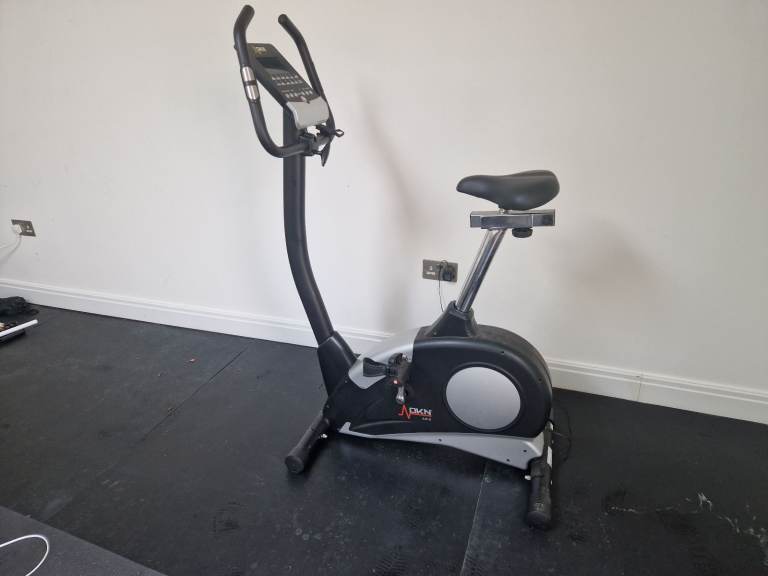 DKN AM-E exercise bike