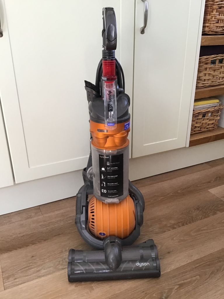 Dyson DC24 Upright Vacuum Cleaner. For spares or repair.