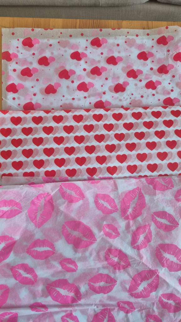 New Pink and Red Patterned Tissue Paper for Gifting