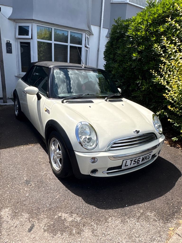 Mini Cooper cabriolet 