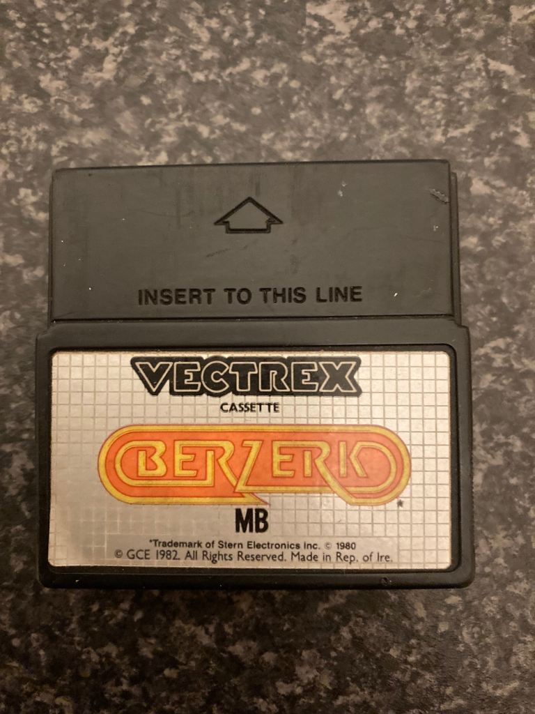 Berserk vectrex game 1982 no box 