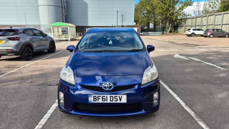 2011 Blue Toyota Prius. Refurbished Engine And Hybrid Battery!