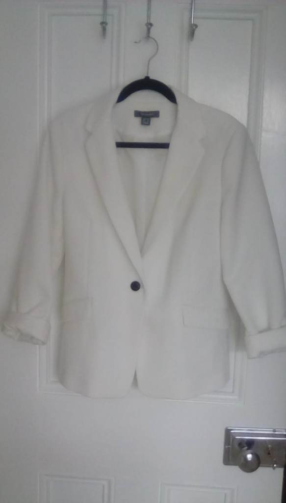 Size 16 White Jacket