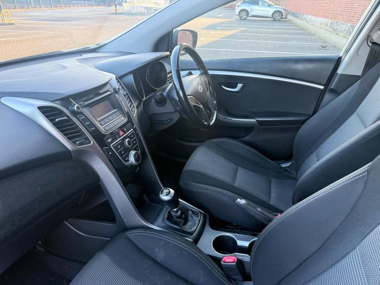 2013 Hyundai i30 1.4 Active 5dr HATCHBACK PETROL Manual