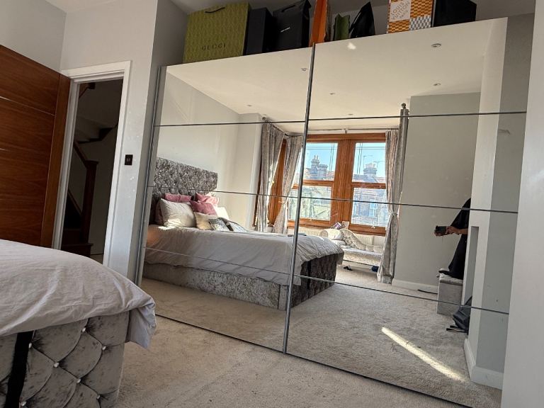 Large Mirrored Wardrobe & King size bedframe, chaise and storage box – Good Condition