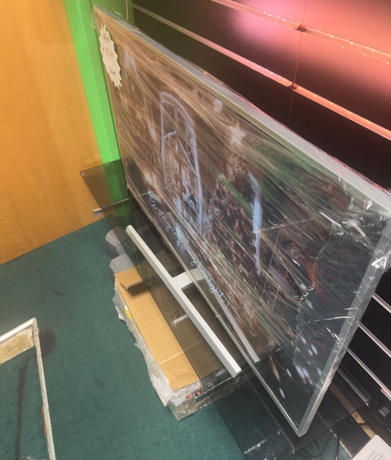 Philips 43” Android Smart TV – (Model 43PUS7334/12)