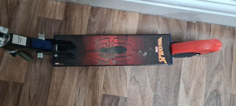 Spiderman scooter 