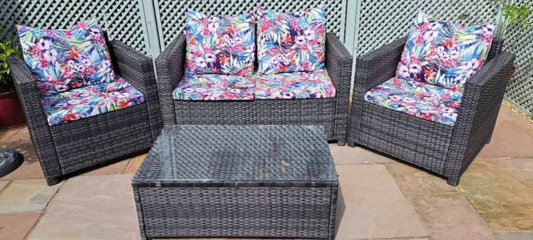 Garden rattan sofa set