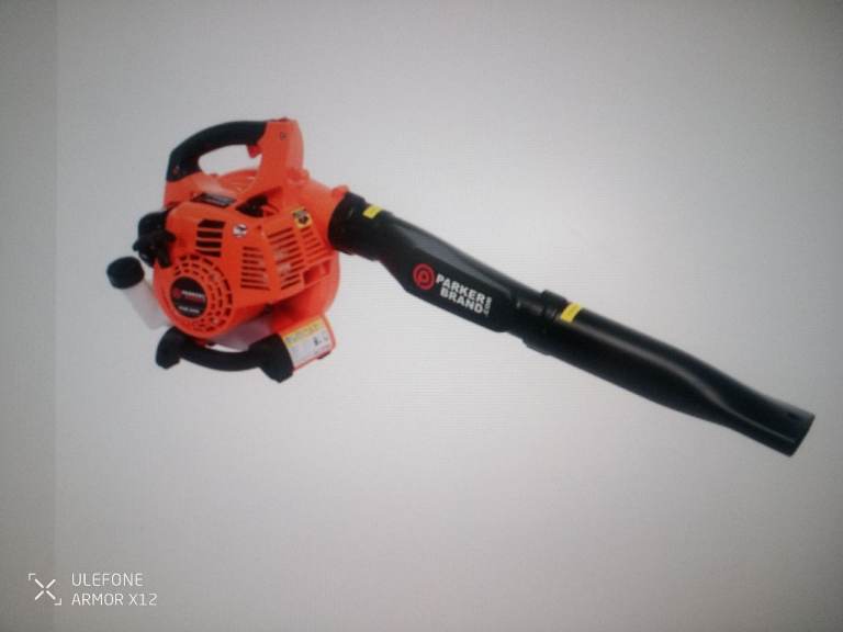 ParkerBrand 26cc Handheld Petrol Leaf Blower