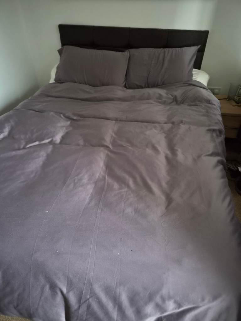 Double divan bed and headboard