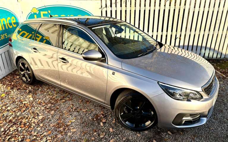 CAN'T GET CREDIT? CALL US! Peugeot 308 SW 1.2 PureTech Tech Edition - £199 DEPOSIT, £66 PER WEEK 