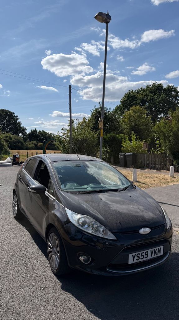 Ford, FIESTA, Hatchback, 2010, Manual, 1560 (cc), 5 doors