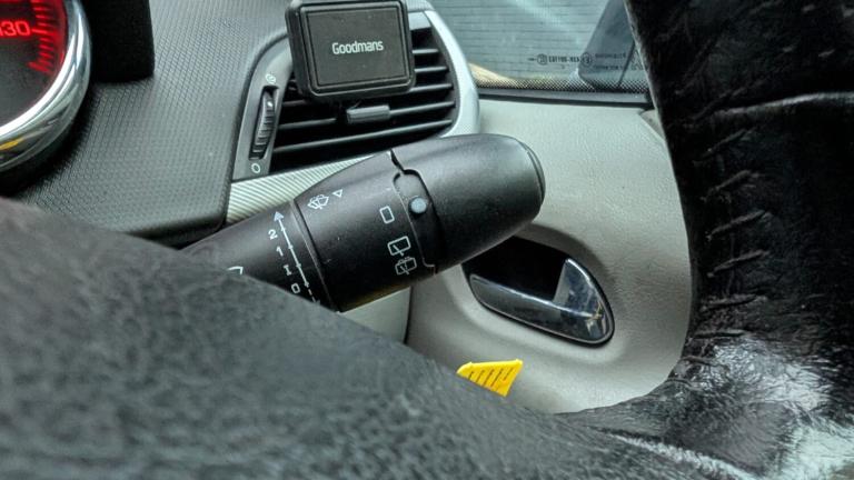 2007 Peugeot 207 1.6 HDi 110 SE 5dr HATCHBACK Diesel Manual