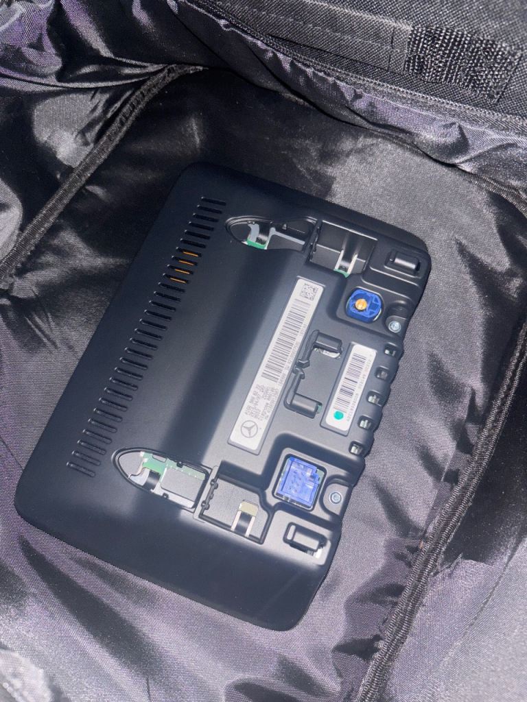Mercedes Benz GLA X156 RADIO DISPLAY