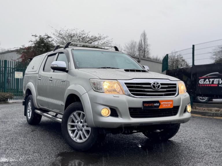 2013 Toyota Hilux 3.0 D-4D Invincible Auto 4WD 4dr PICK UP Diesel Automatic