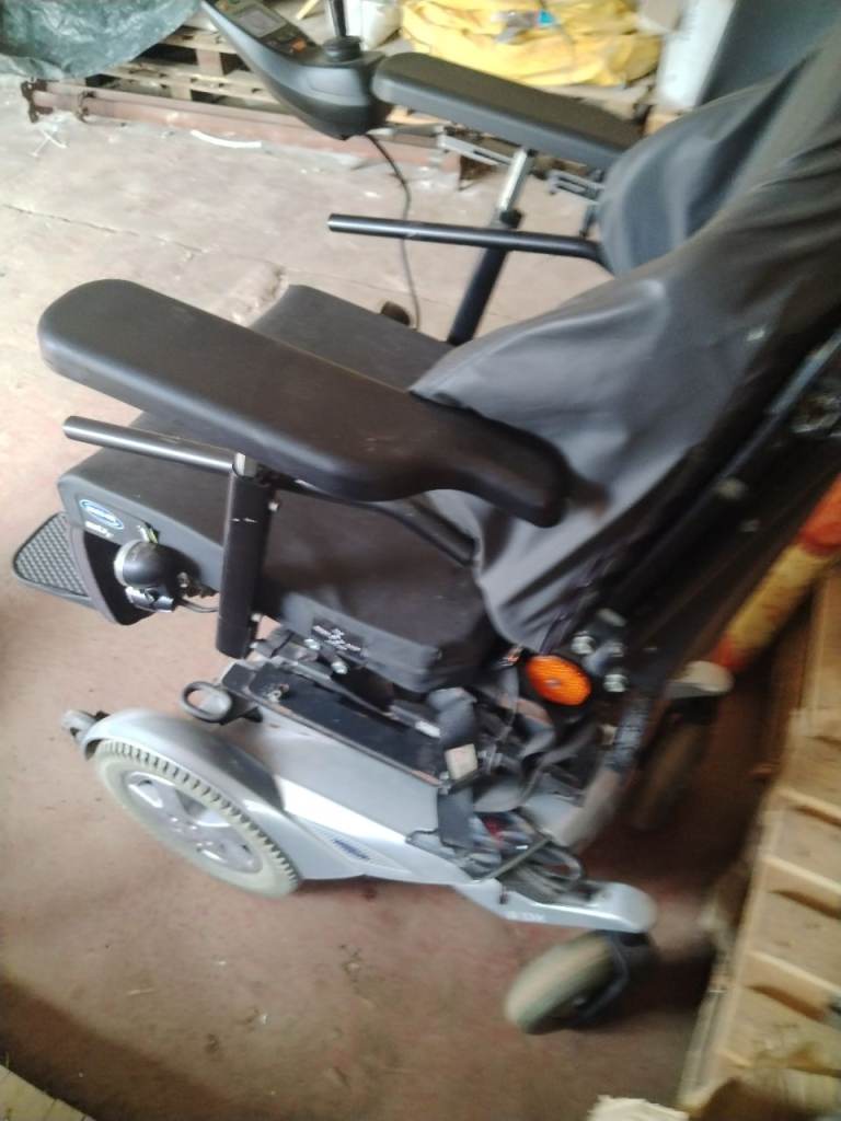 Invacare FDX Wheelchair