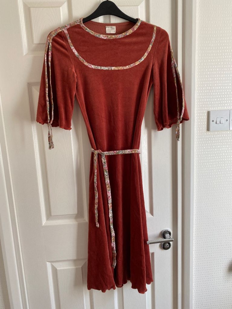 70’s Vintage Soft Pink/Redish Velvet Dress with Floral Trim & Belt, Size Small