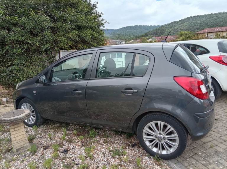 Vauxhall, CORSA, Hatchback, 2012, Manual, 1398 (cc), 5 doors