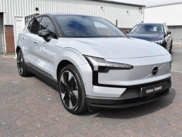 VOLVO EX30 315kW Twin Motor Performance Ultra 69kWh 5dr Auto