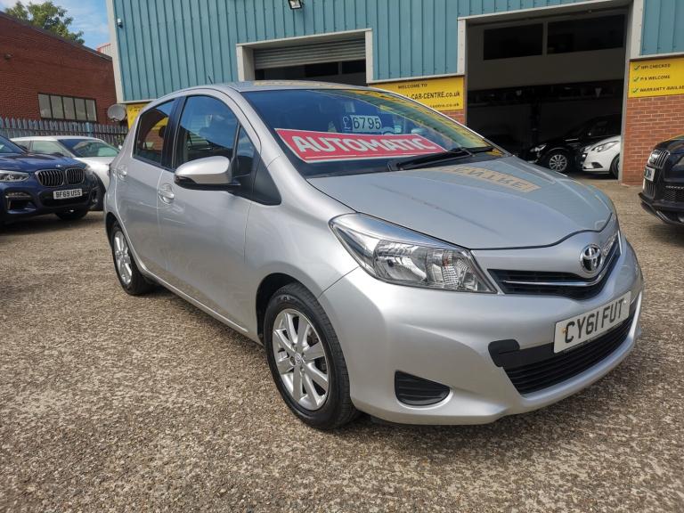 2012 Toyota Yaris 1.33 VVT-i TR 5dr Multidrive S HATCHBACK Petrol Manual