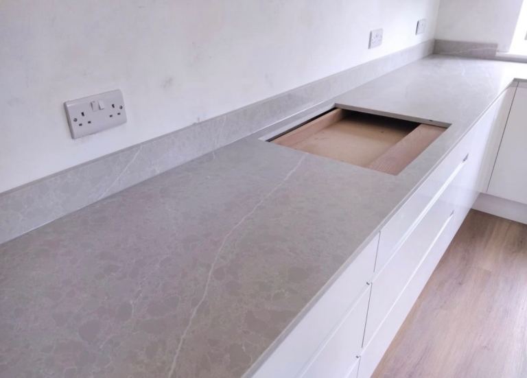 Quartz Kitchen Worktops – Supply & Fit – Manchester 