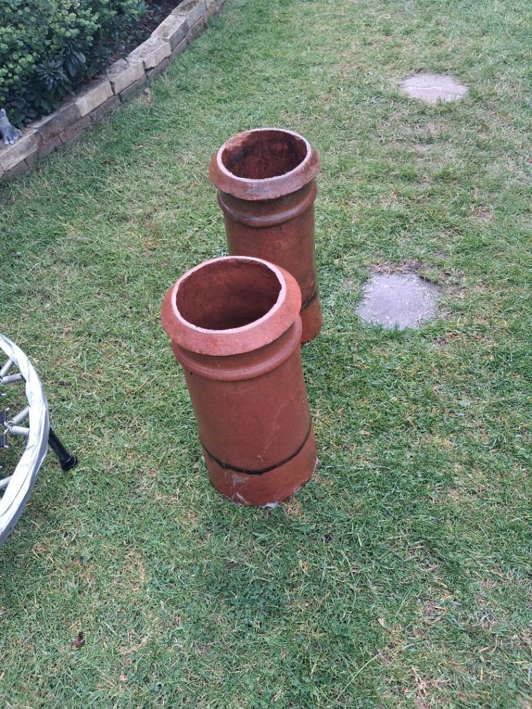 2 reclaimed chimney pots 