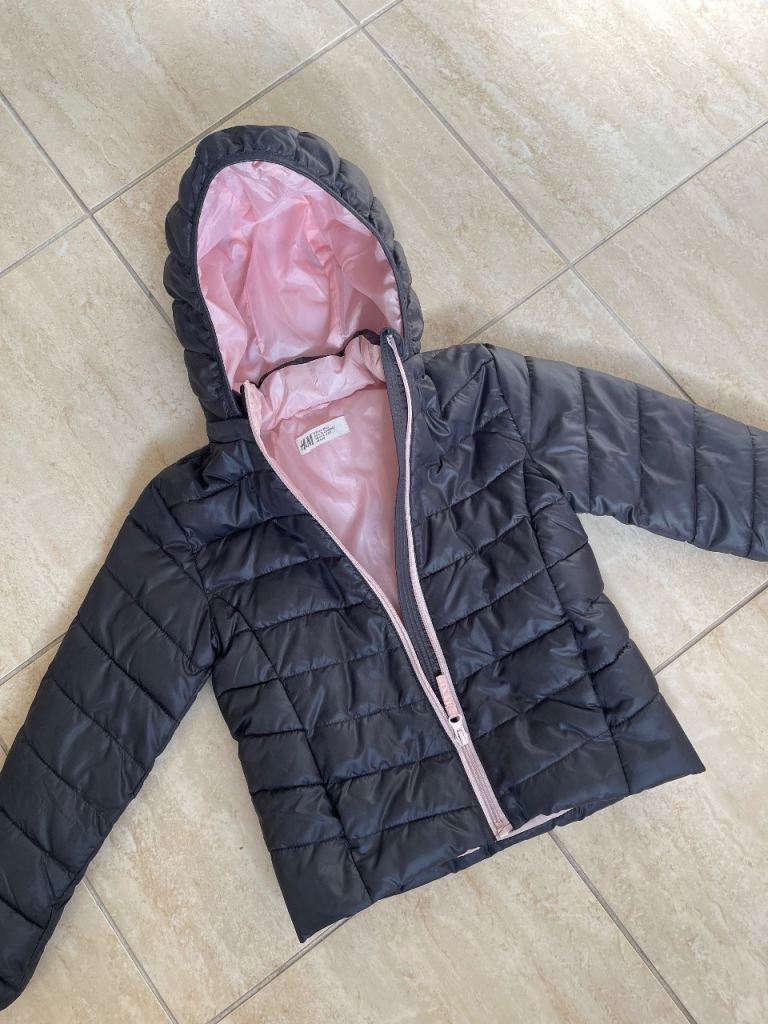 Kids Black Puffer Jacket with Pink Lining – age 6-7